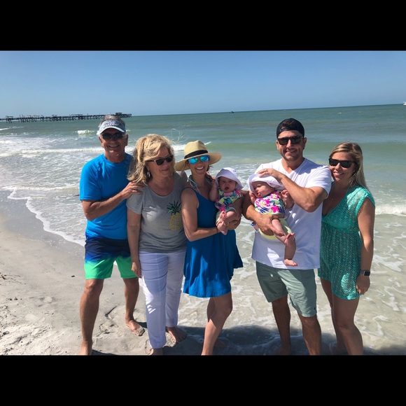 Meet your Posher, Vicki - Picture 4 of 7